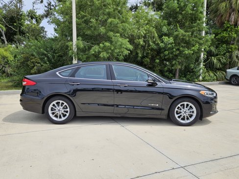 Used 2019 Ford Fusion SEL image 8