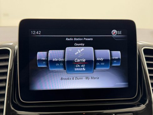 Used 2018 Mercedes-Benz GLE 350 4MATIC image 19