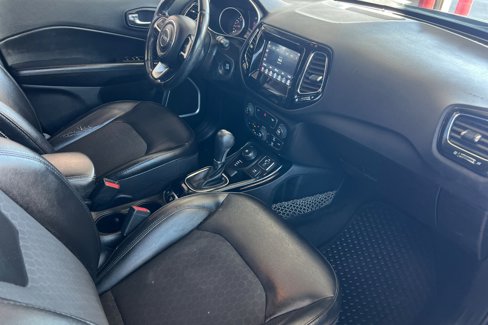 Used 2018 Jeep Compass Latitude w/ Popular Equipment Group image 13