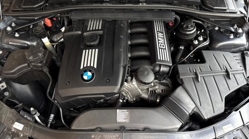Used 2011 BMW 328i Convertible image 44