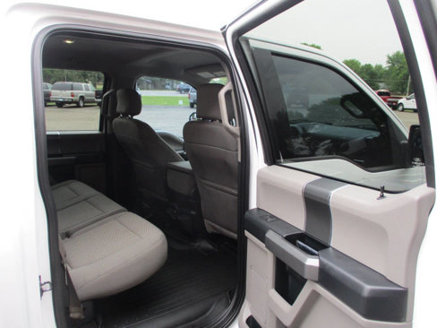 Used 2015 Ford F150 XLT w/ Equipment Group 302A Luxury image 19