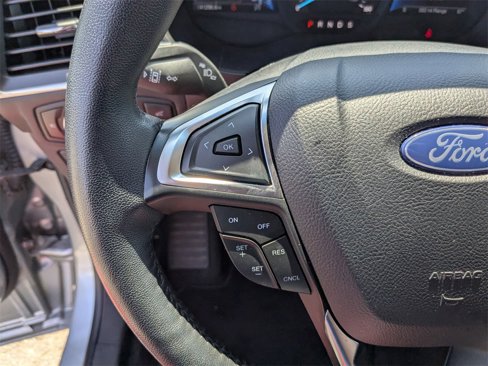 Used 2024 Ford Edge Titanium image 19