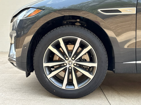 New 2026 Jaguar F-PACE R-Dynamic S image 8