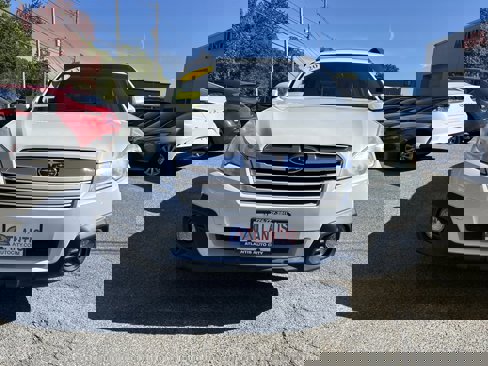 Used 2013 Subaru Outback 2.5i Premium image 2