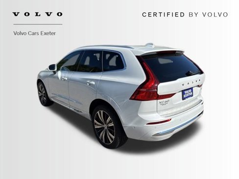 Certified 2023 Volvo XC60 B5 Plus w/ Climate Package image 6