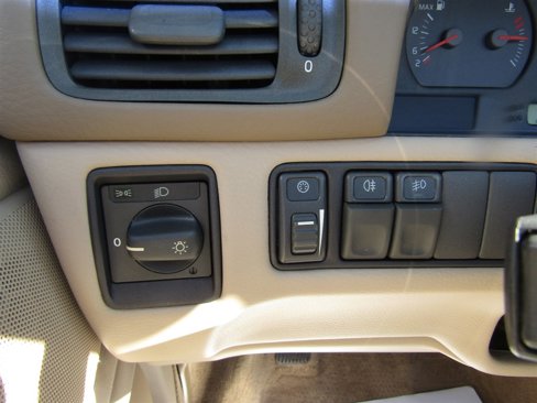 Used 2004 Volvo C70 LT image 31