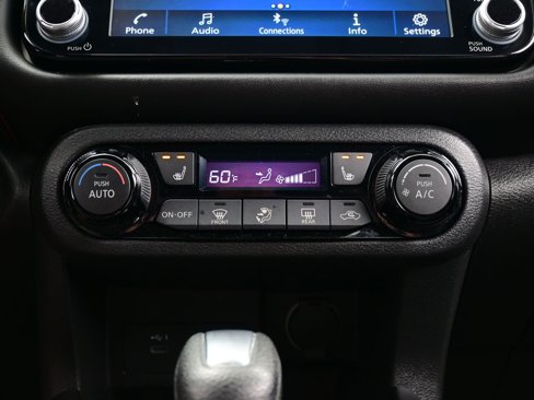 Used 2023 Nissan Kicks SR image 20