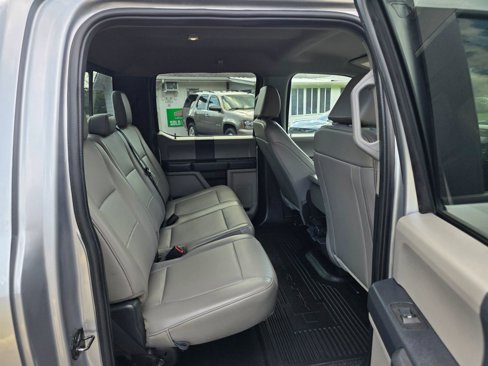 Used 2022 Ford F350 XL w/ STX Appearance Package image 11