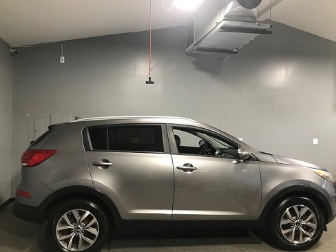 Used 2015 Kia Sportage LX image 2