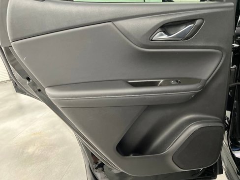 Used 2023 Chevrolet Blazer LT image 15