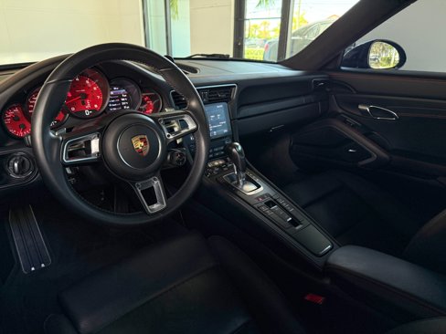 Used 2017 Porsche 911 Carrera 4S image 37