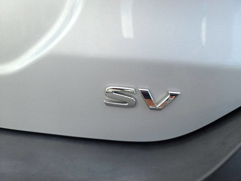 Used 2019 Nissan Kicks SV image 8