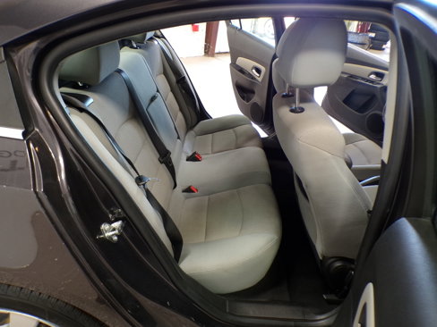 Used 2016 Chevrolet Cruze LT image 14