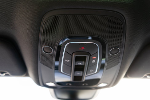 Used 2024 Audi Q8 e-tron Prestige w/ Prestige Package image 33