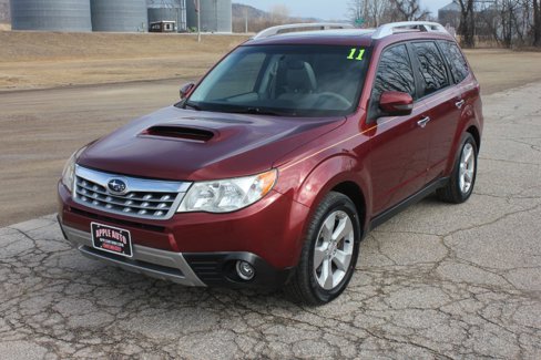 Used 2011 Subaru Forester 2.5XT Touring image 2