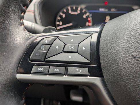 Used 2021 Nissan Altima 2.5 SR w/ SR Premium Package image 17