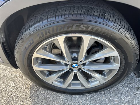 Used 2019 BMW X3 sDrive30i w/ Premium Package image 9