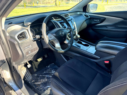 Used 2016 Nissan Murano SV w/ Premium Package image 25
