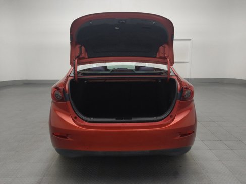 Used 2014 MAZDA MAZDA3 i Touring w/ Technology Package image 29