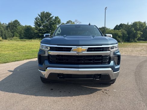Used 2024 Chevrolet Silverado 1500 LT image 8