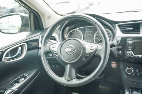 Used 2017 Nissan Sentra SV image 15