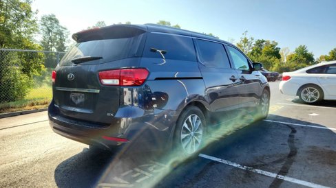 Used 2018 Kia Sedona SX image 8