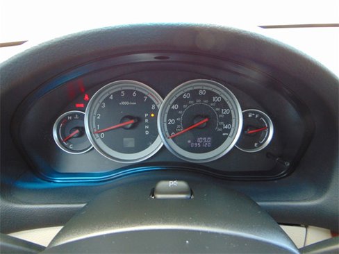 Used 2005 Subaru Outback 3.0R image 15