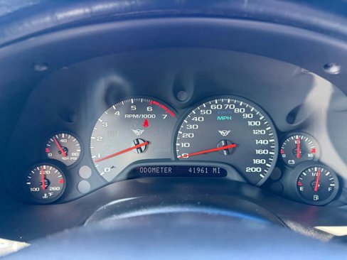 Used 1999 Chevrolet Corvette Coupe w/ Memory Pkg image 6