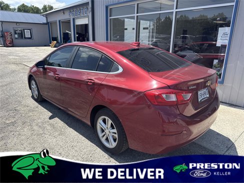 Used 2017 Chevrolet Cruze LT w/ Convenience Package image 3