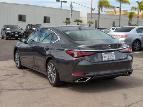 Used 2022 Lexus ES 350 image 8