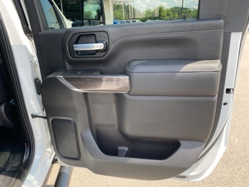 Used 2021 Chevrolet Silverado 2500 LTZ w/ LTZ Plus Package image 31