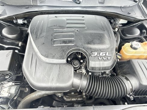 Used 2021 Dodge Charger SXT w/ Blacktop Package image 26