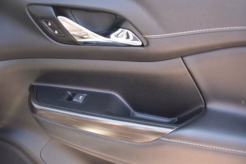 Certified 2023 GMC Acadia SLT image 14