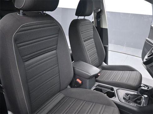 Used 2023 Volkswagen Tiguan S image 27