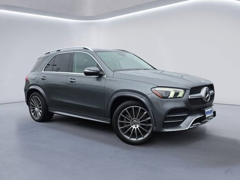 Used 2021 Mercedes-Benz GLE 450 4MATIC image 2