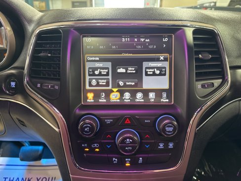 Used 2014 Jeep Grand Cherokee Limited image 25