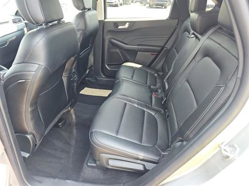Certified 2022 Ford Escape Titanium image 17