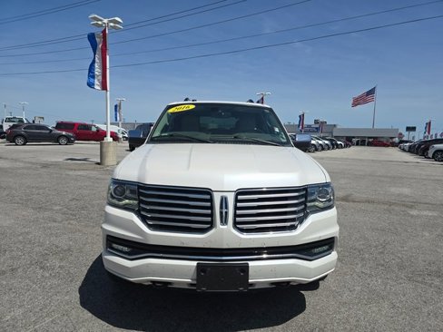 Used 2016 Lincoln Navigator Select image 8