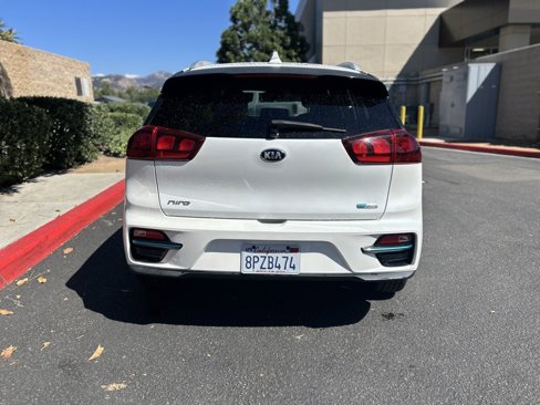 Used 2019 Kia Niro EX image 9