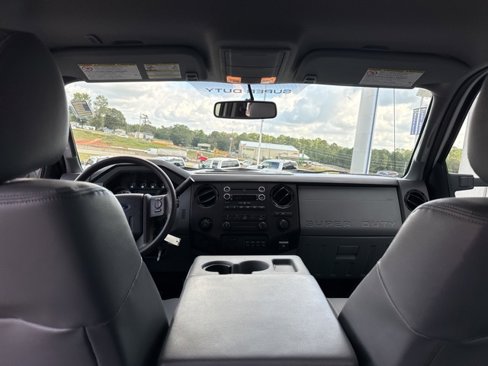 Used 2015 Ford F350 XL image 13