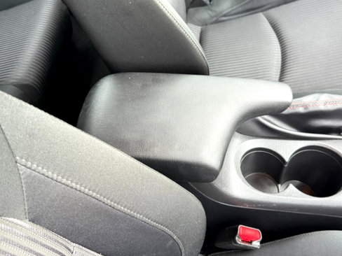 Used 2015 MAZDA MAZDA3 i Touring image 45