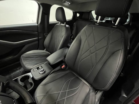 Used 2021 Ford Mustang Mach-E Select image 11