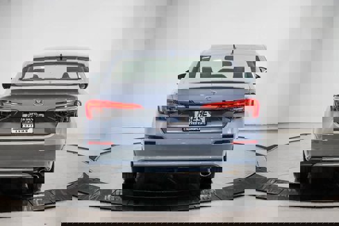 Used 2023 Honda Civic Sport image 3