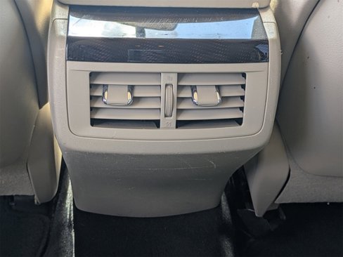 Used 2010 Toyota Venza image 23