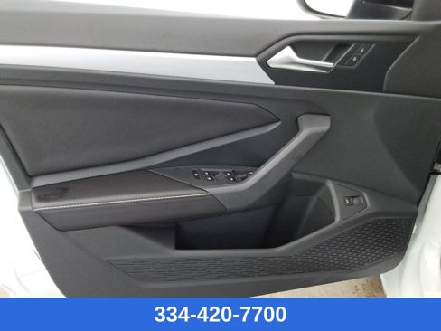 New 2025 Volkswagen Jetta Sport image 18