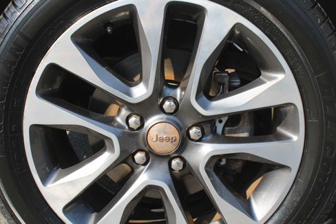 Used 2018 Jeep Grand Cherokee Overland image 19