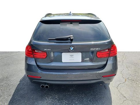 Used 2015 BMW 328i xDrive Wagon image 4