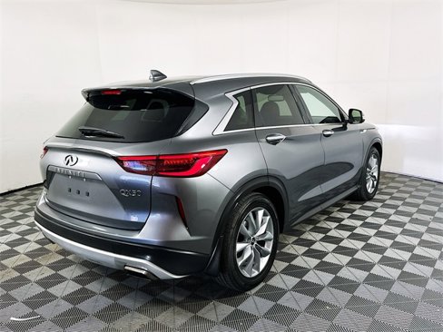 Used 2019 INFINITI QX50 Essential image 6