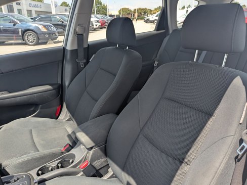 Used 2010 Hyundai Elantra GLS w/ Popular Equipment Pkg 2 image 14