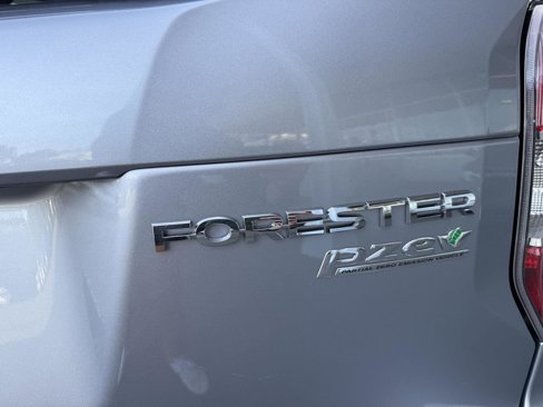 Used 2016 Subaru Forester 2.5i Premium image 32